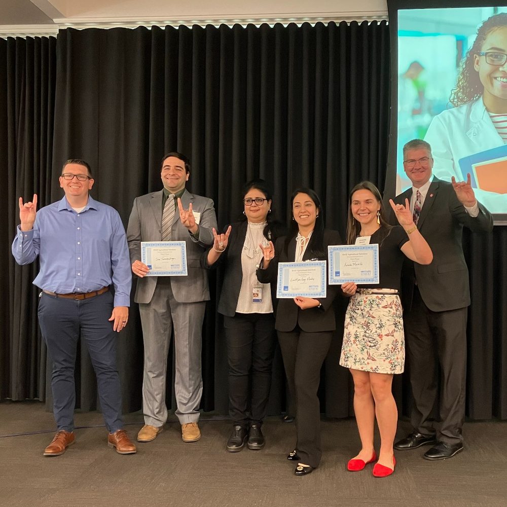 Sina Jamalzadegan at the BASF pitch competition